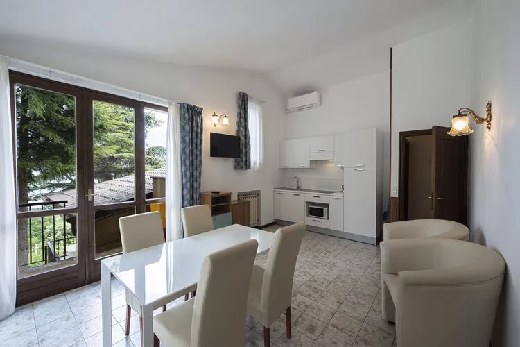 Residence Oasi, Limone sul Garda-bilo-Living room