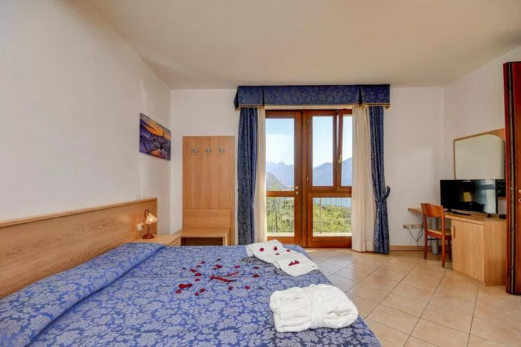 Residence Oasi, Limone sul Garda-bilo-Bedroom