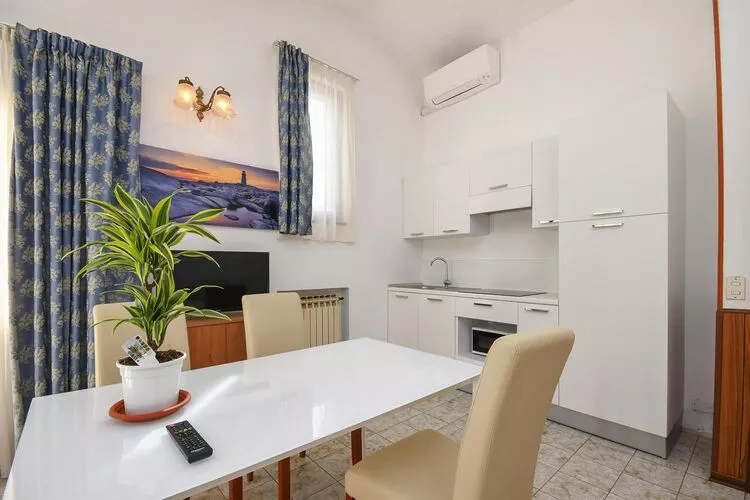 Residence Oasi, Limone sul Garda-bilo-Kitchen
