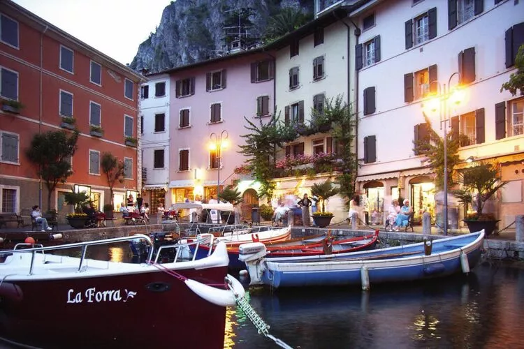Residence Oasi, Limone sul Garda-bilo-Exterior summer
