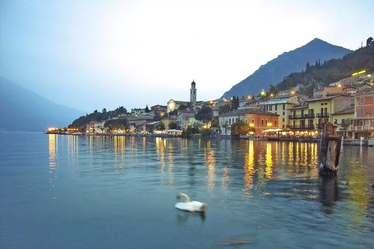 Residence Oasi, Limone sul Garda-bilo-Water view