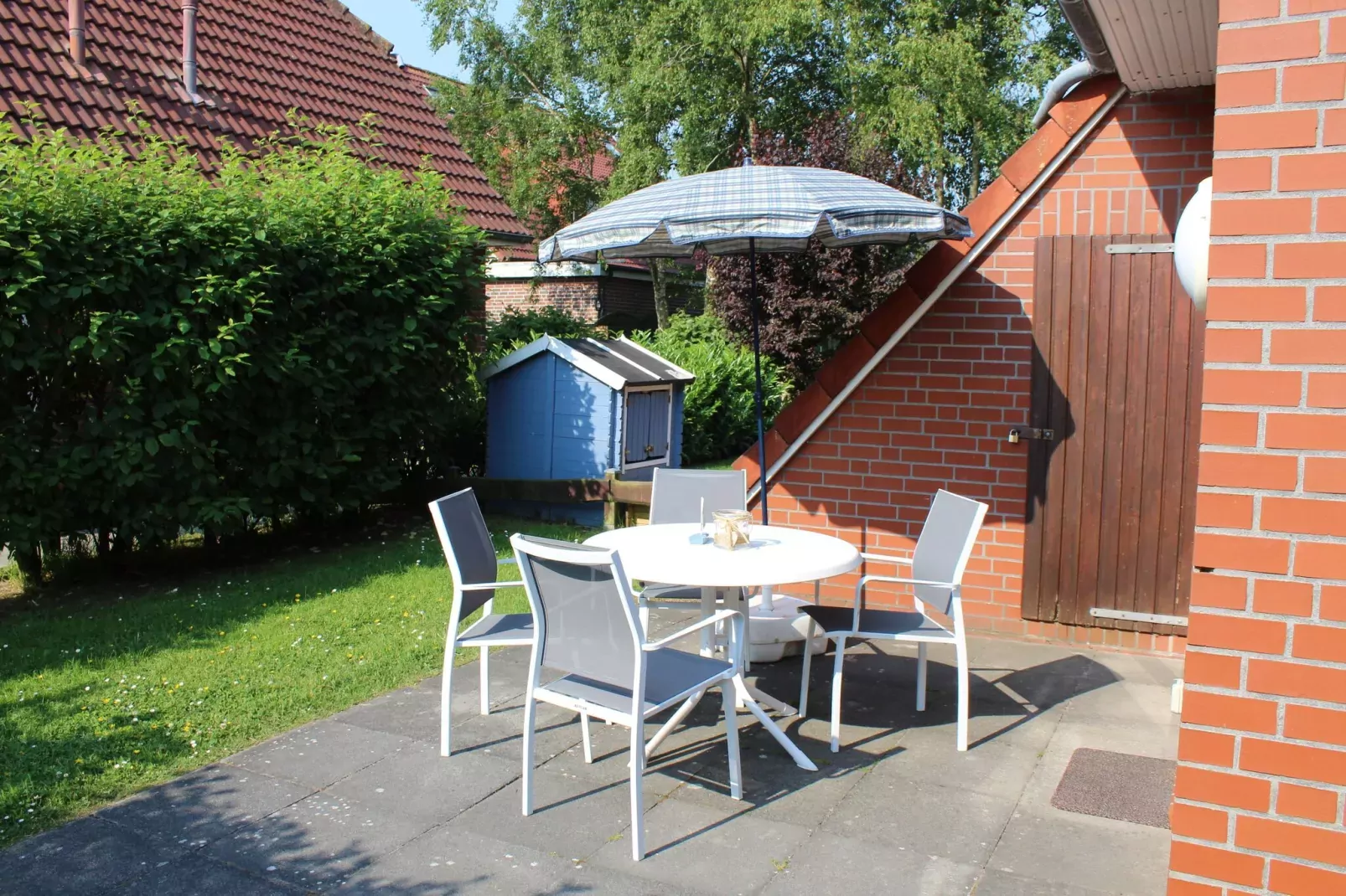 Ferienhaus Neßmersiel-Terrace balcony
