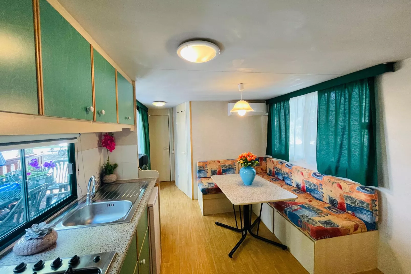 Camping Punta Navaccia 1 - MH Standard-Living room