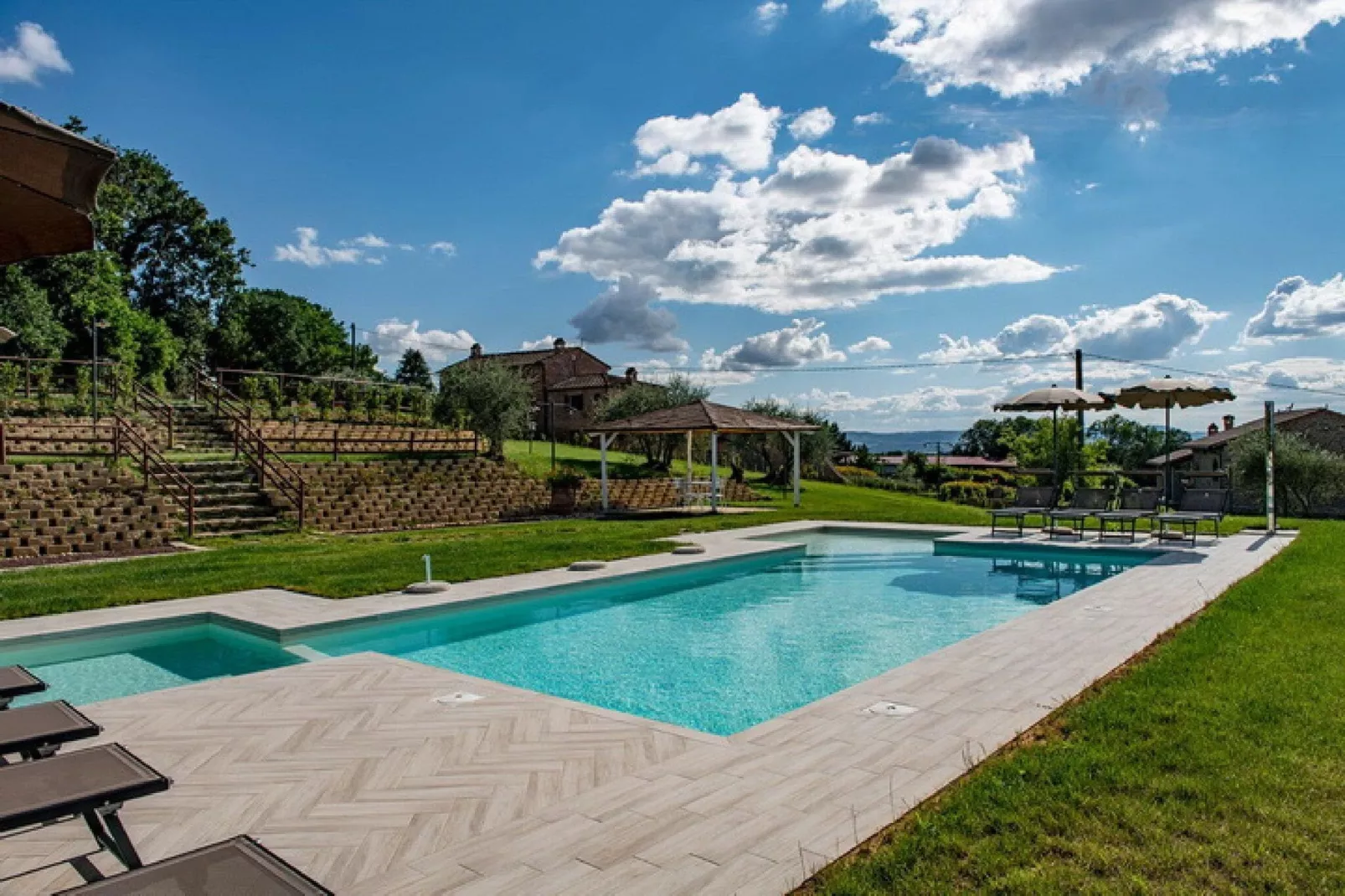 Borgo Le Spighe-Piscine