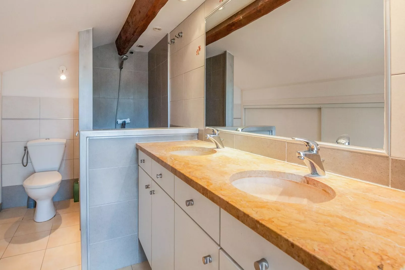 Maison La Calade-Bathroom
