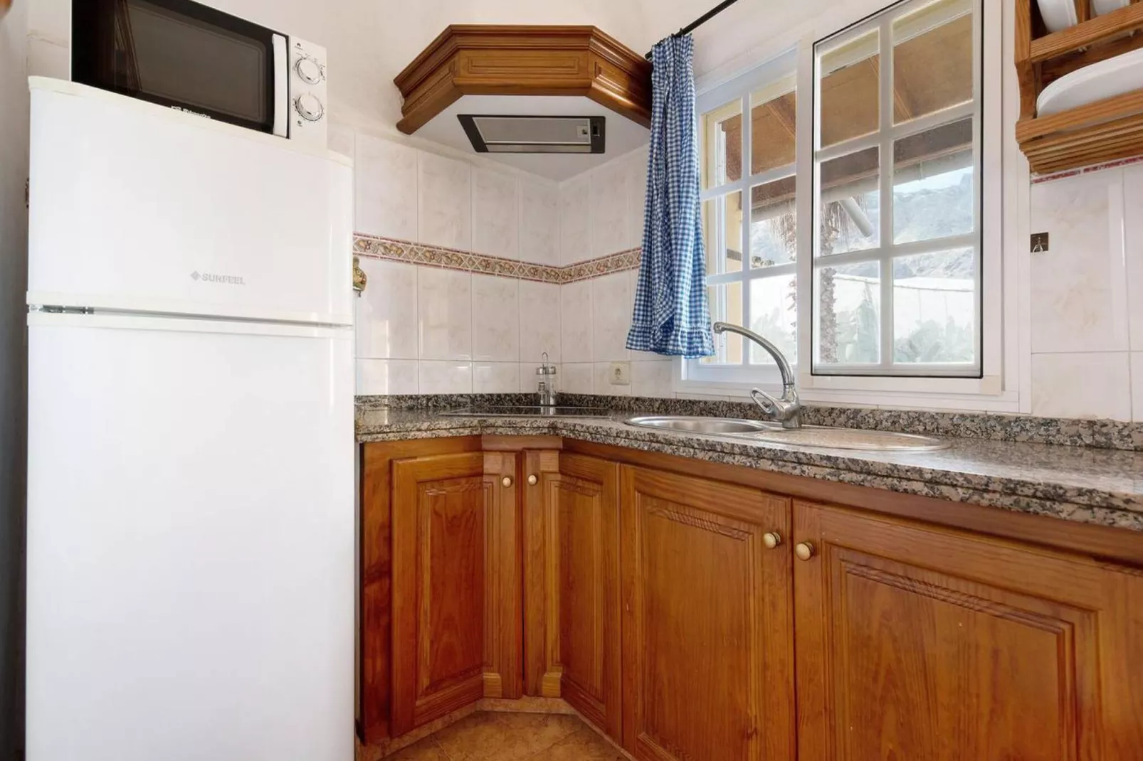 Casa El Cardon B1' with Sea & Mountain View-Kitchen