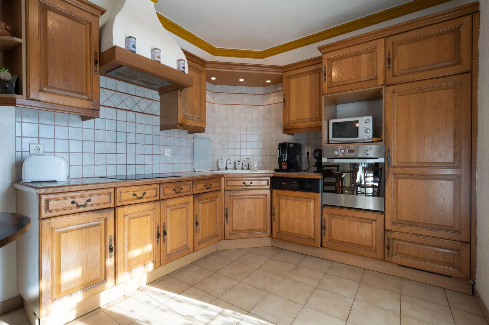 Villa Sorgues-Kitchen