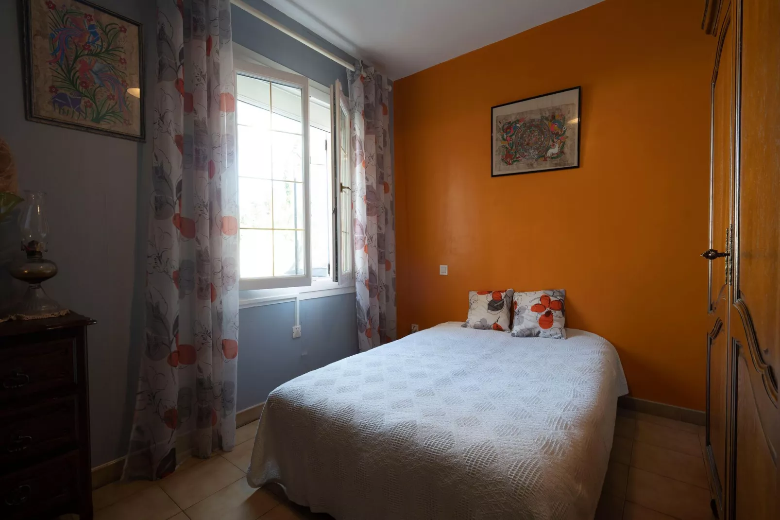 Villa Sorgues-Bedroom