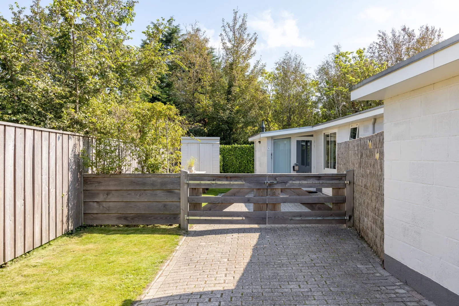 BANJAARD BEACH HOUSE PATRIJZENLAAN 16 KAMPERLAND-Jardin d'été