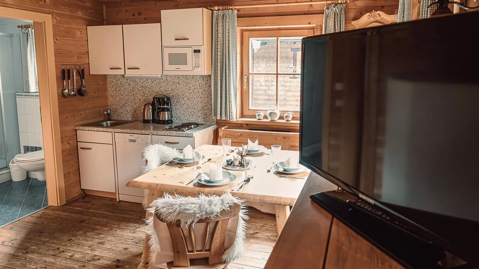 Urige Doppelhaushälfte 8-Kitchen