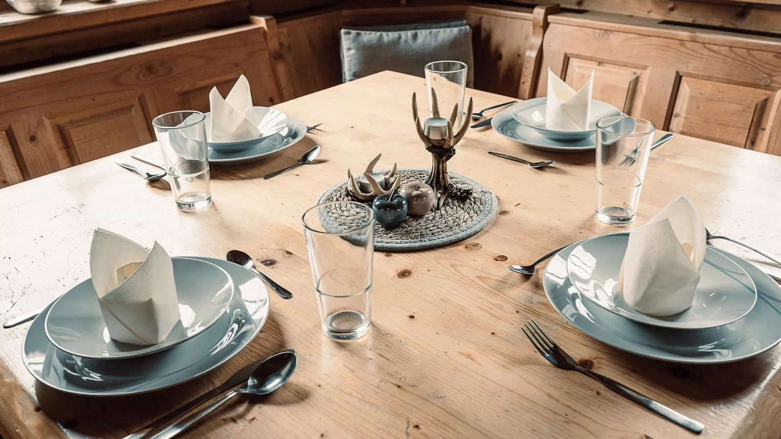 Urige Doppelhaushälfte 9-Dining room