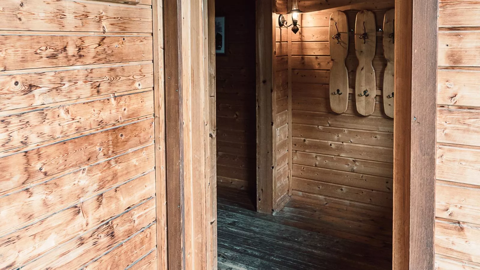 Urige Chalets 14 und 17-Exterior summer