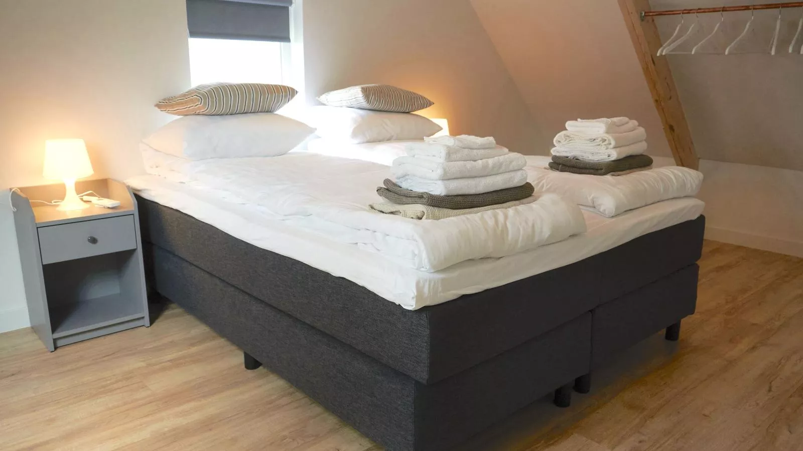 Abs Boerderietje-Bedroom