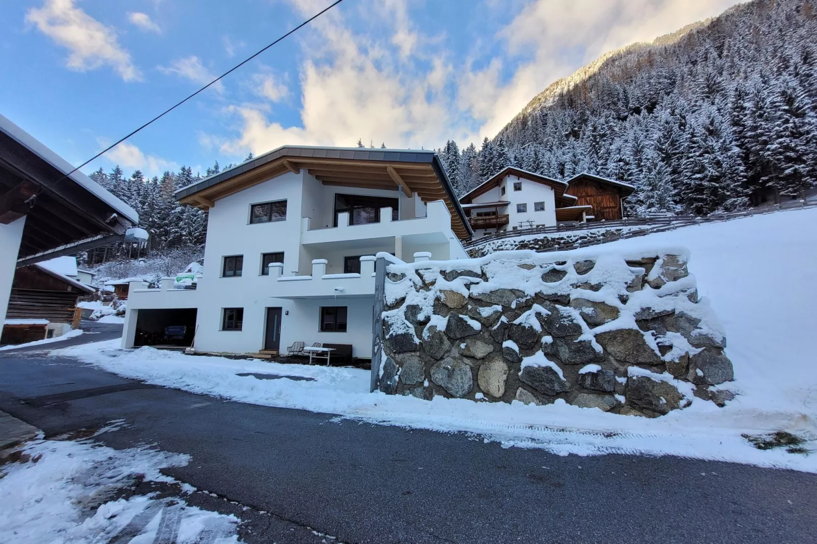Apart Söllberg-Exterior winter