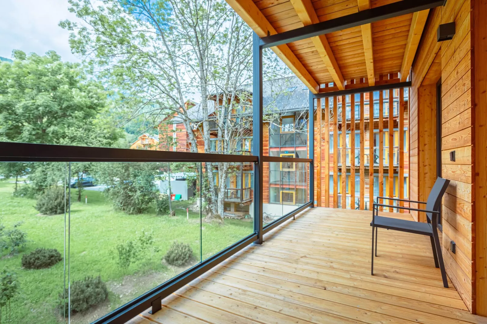 Kreischberg Pool Villen 2b-View summer