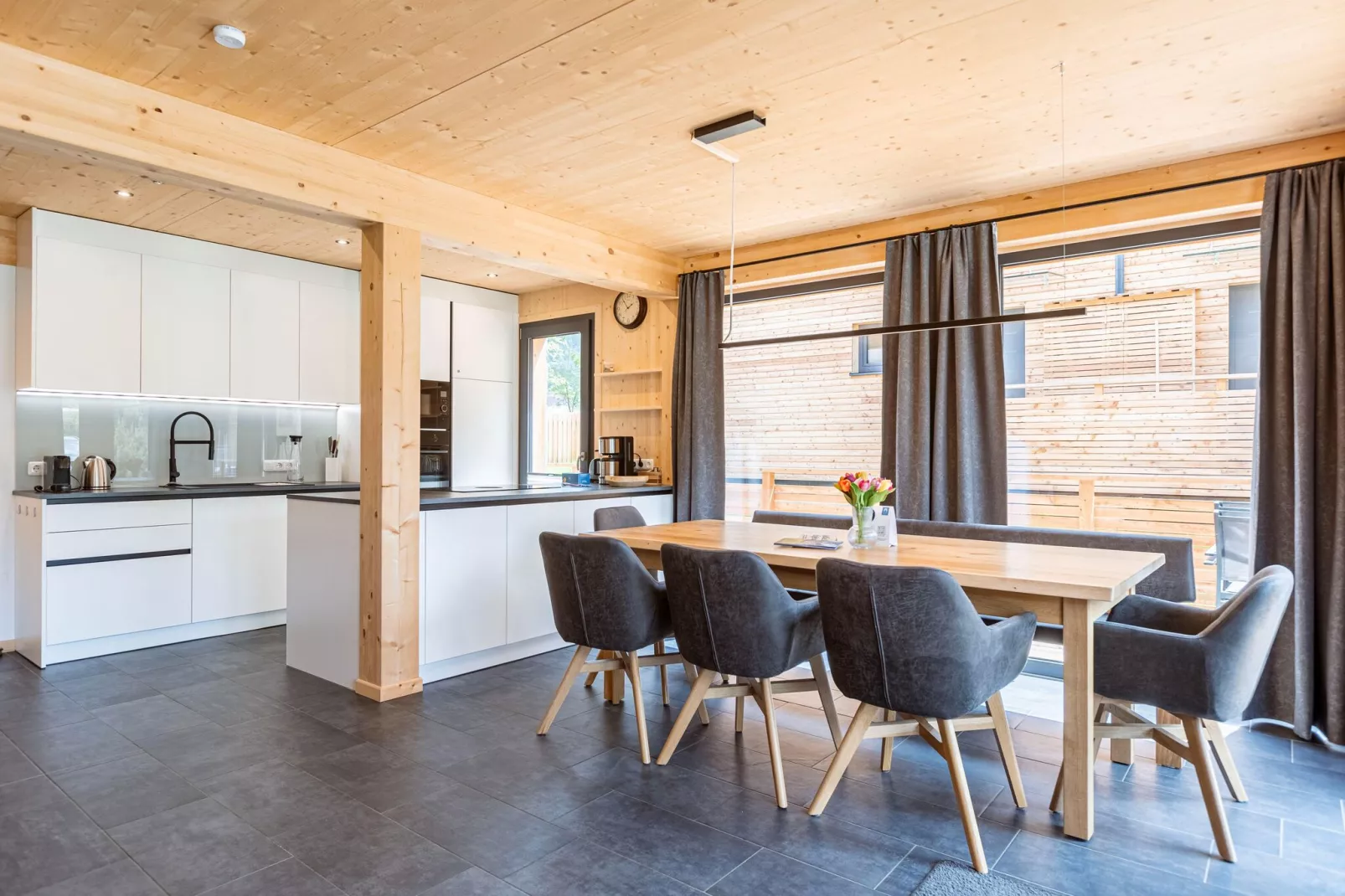 Kreischberg Pool Villen 5b-Dining room