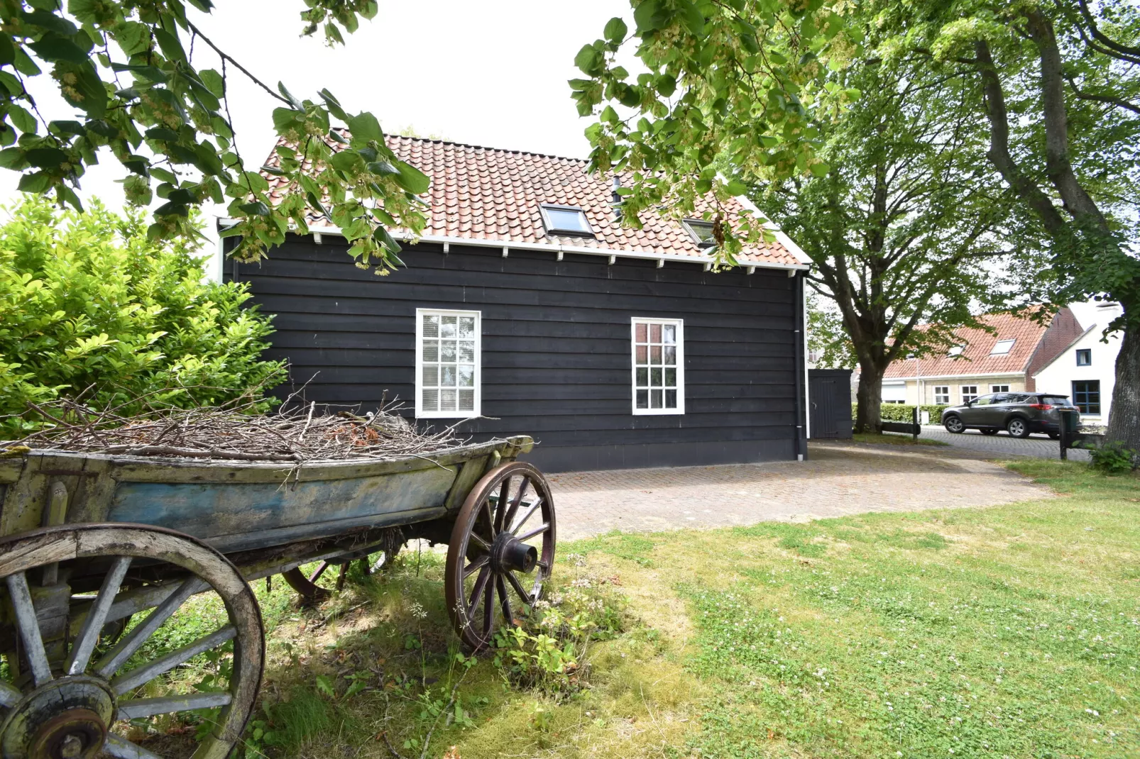 Het Koetshuys-Außenbereich Sommer