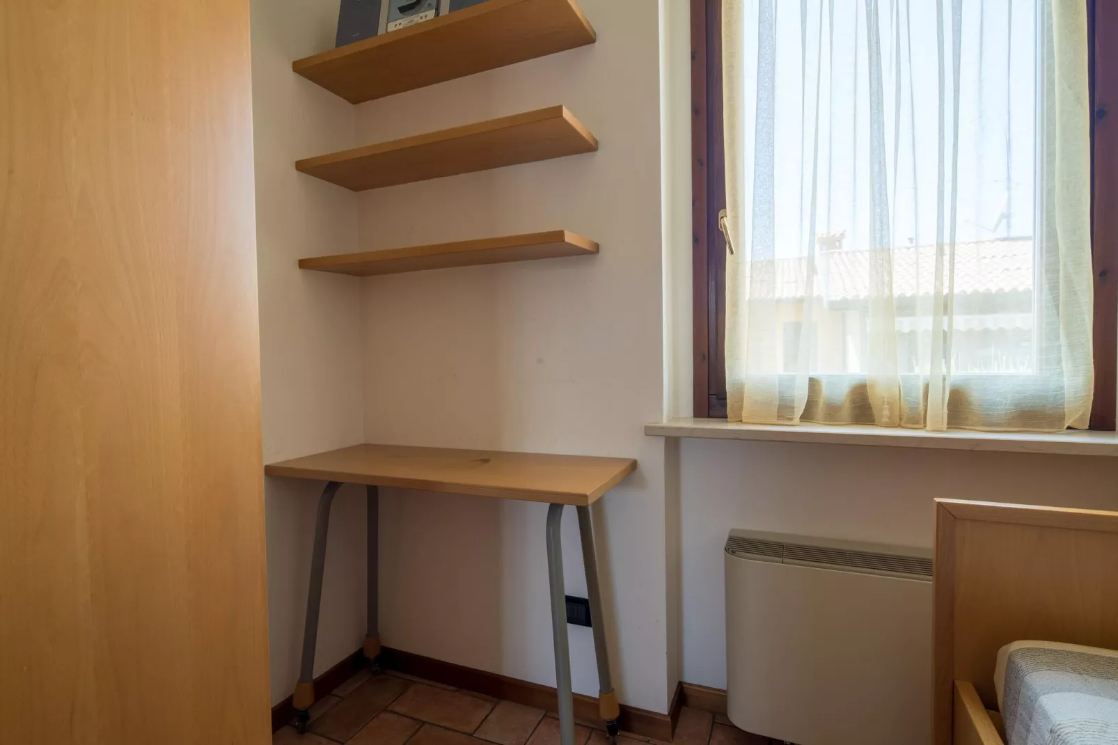 Casara F10-Bedroom