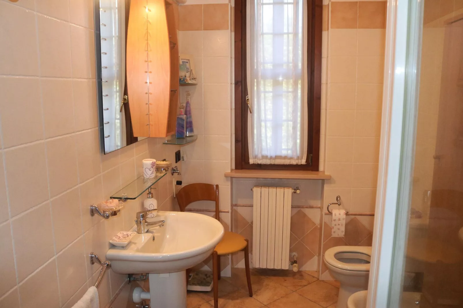 Casara 11 - B-Bathroom