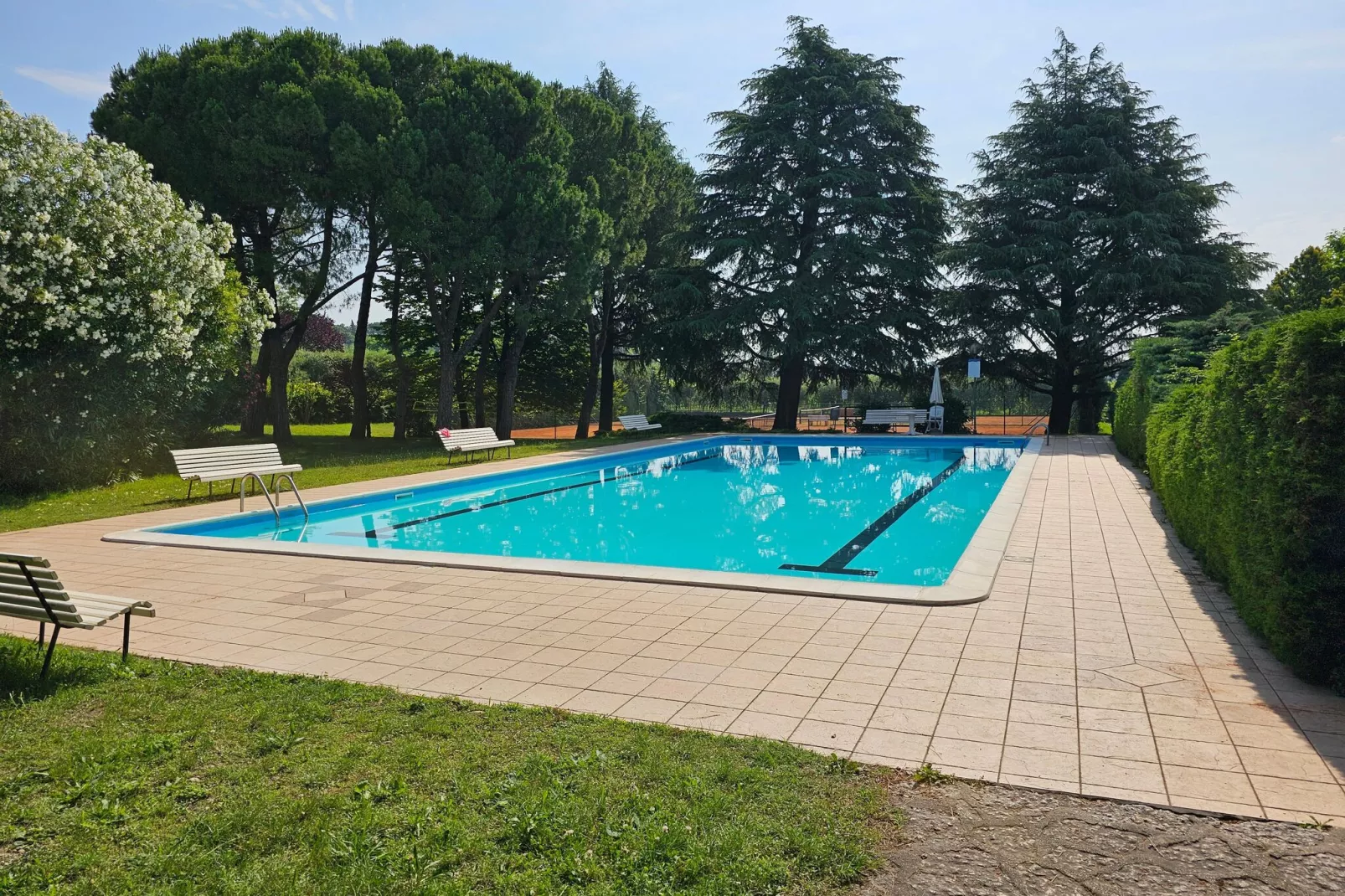 Le Tende A Cinquantuno-Pool