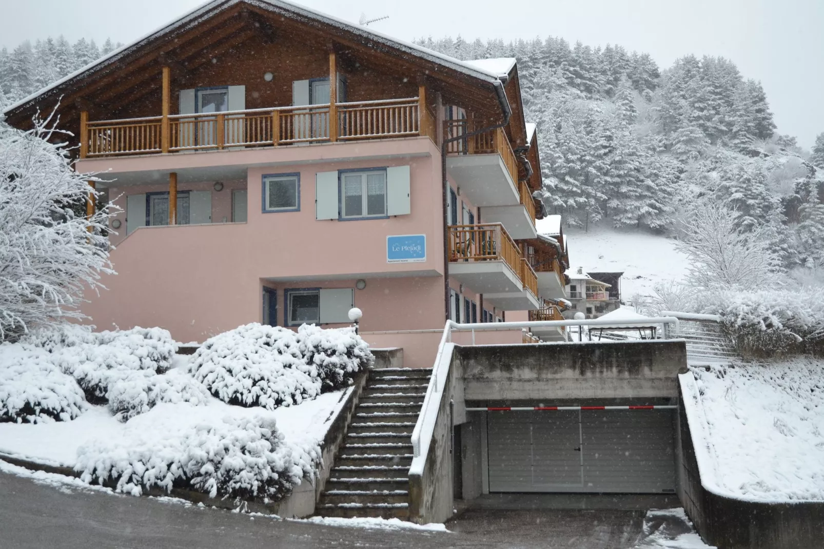 Le Plejadi Quadri Otto-Extérieur hiver