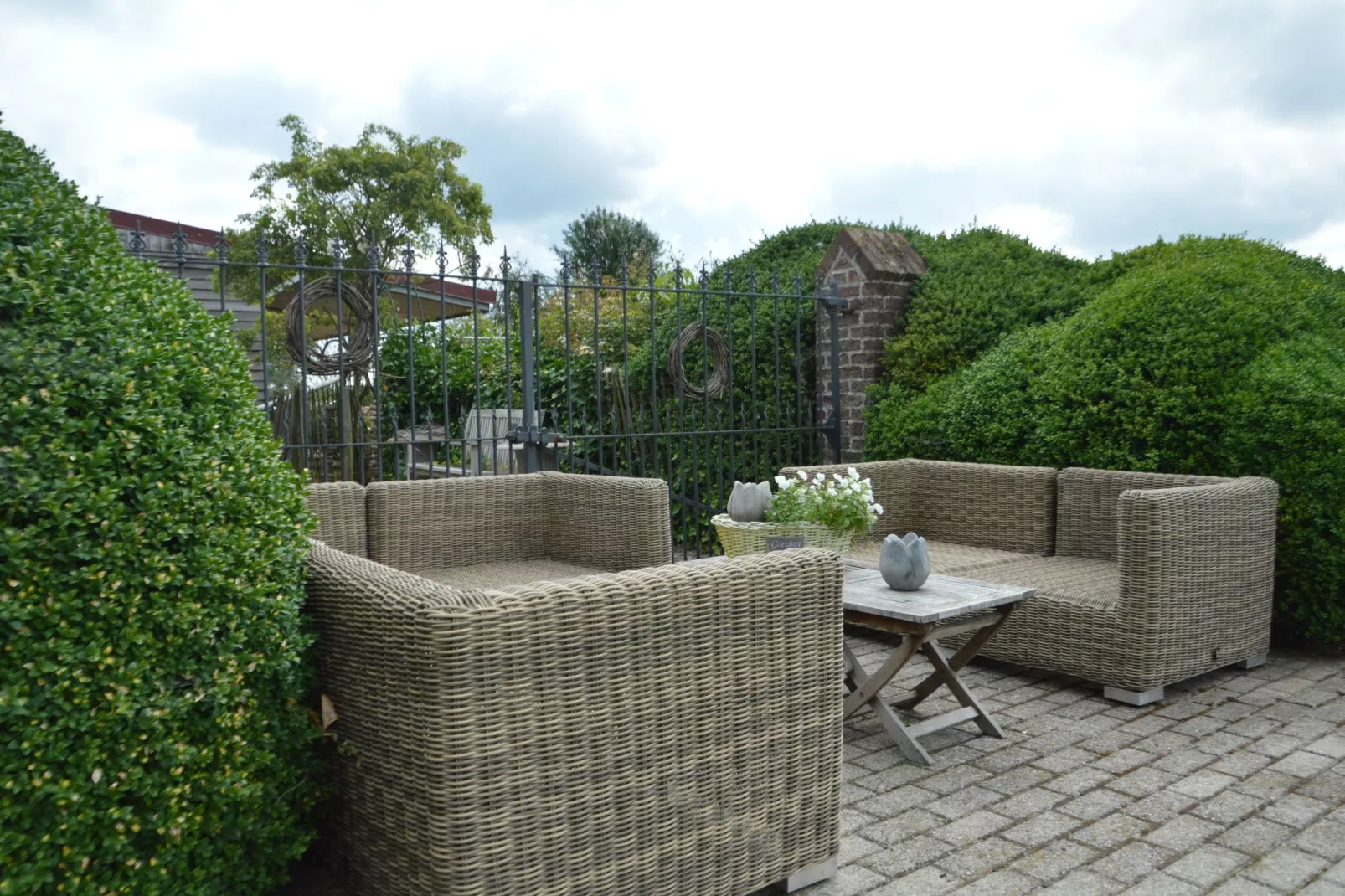 Casteeldoorn-Terrace balcony