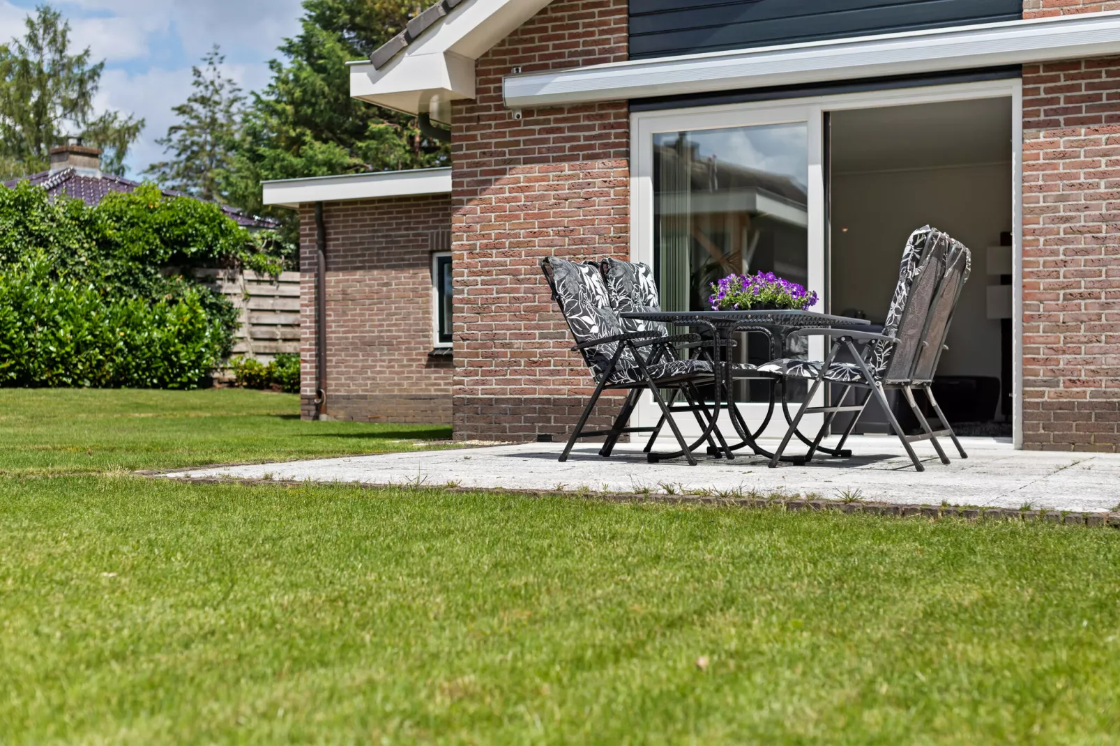 Huisje Putten-Terrace balcony
