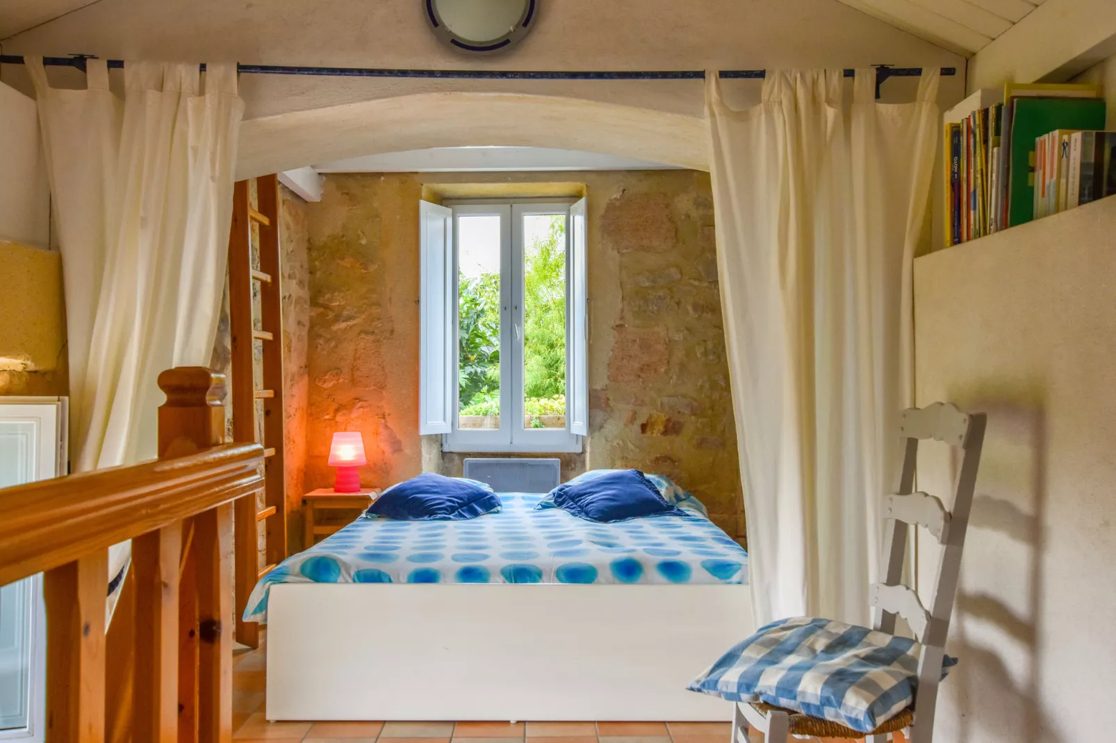 Le Pigeonnier-Bedroom