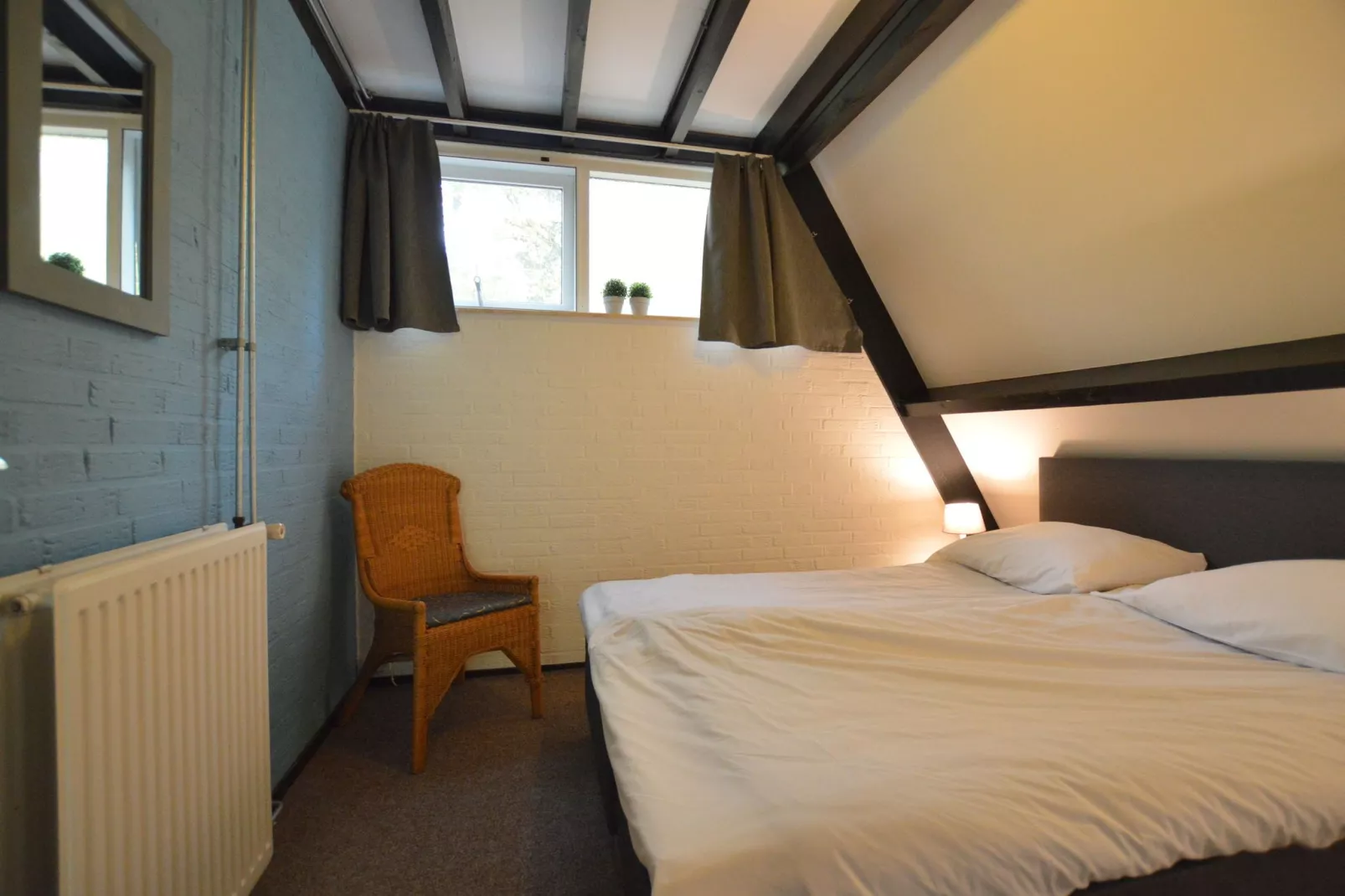 Anjer Bungalow 61-Bedroom