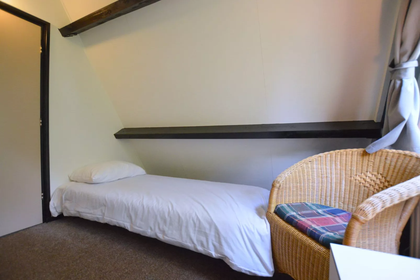 Anjer Bungalow 61-Bedroom