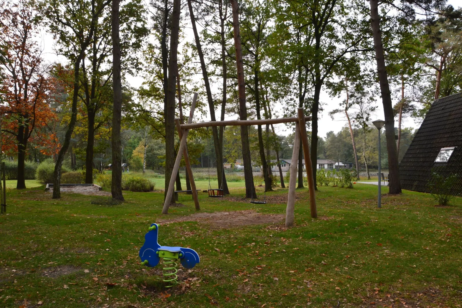 Anjer Bungalow 61-Park facilities