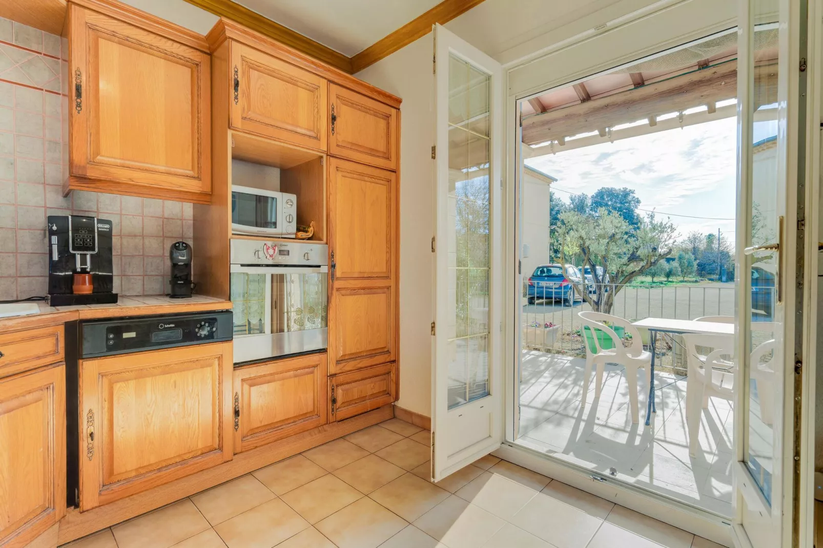 Villa Sorgues-Kitchen