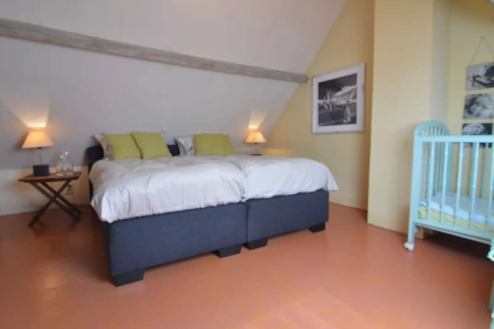 Casteeldoorn-Bedroom
