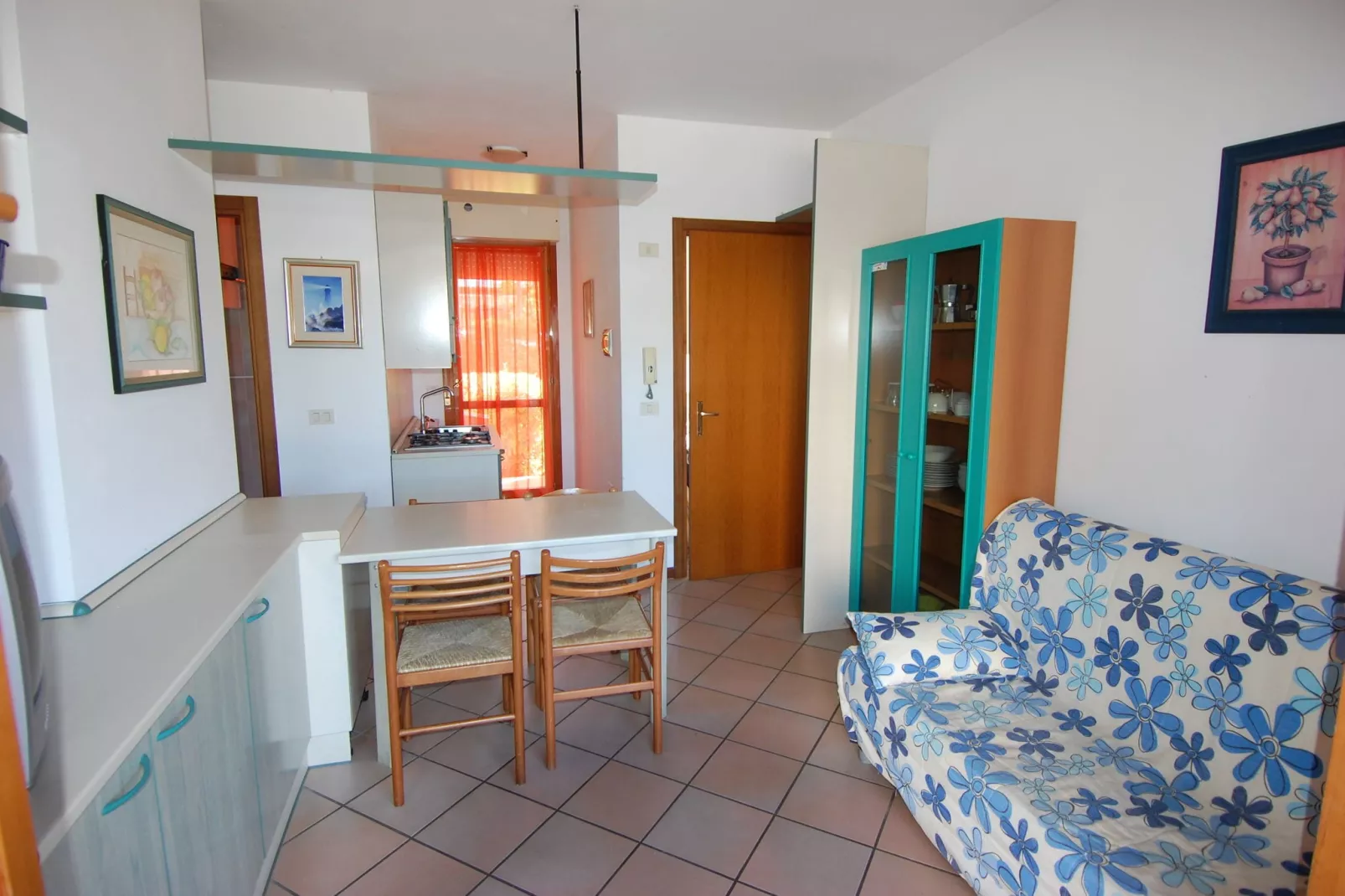 MEF Tre-Living room