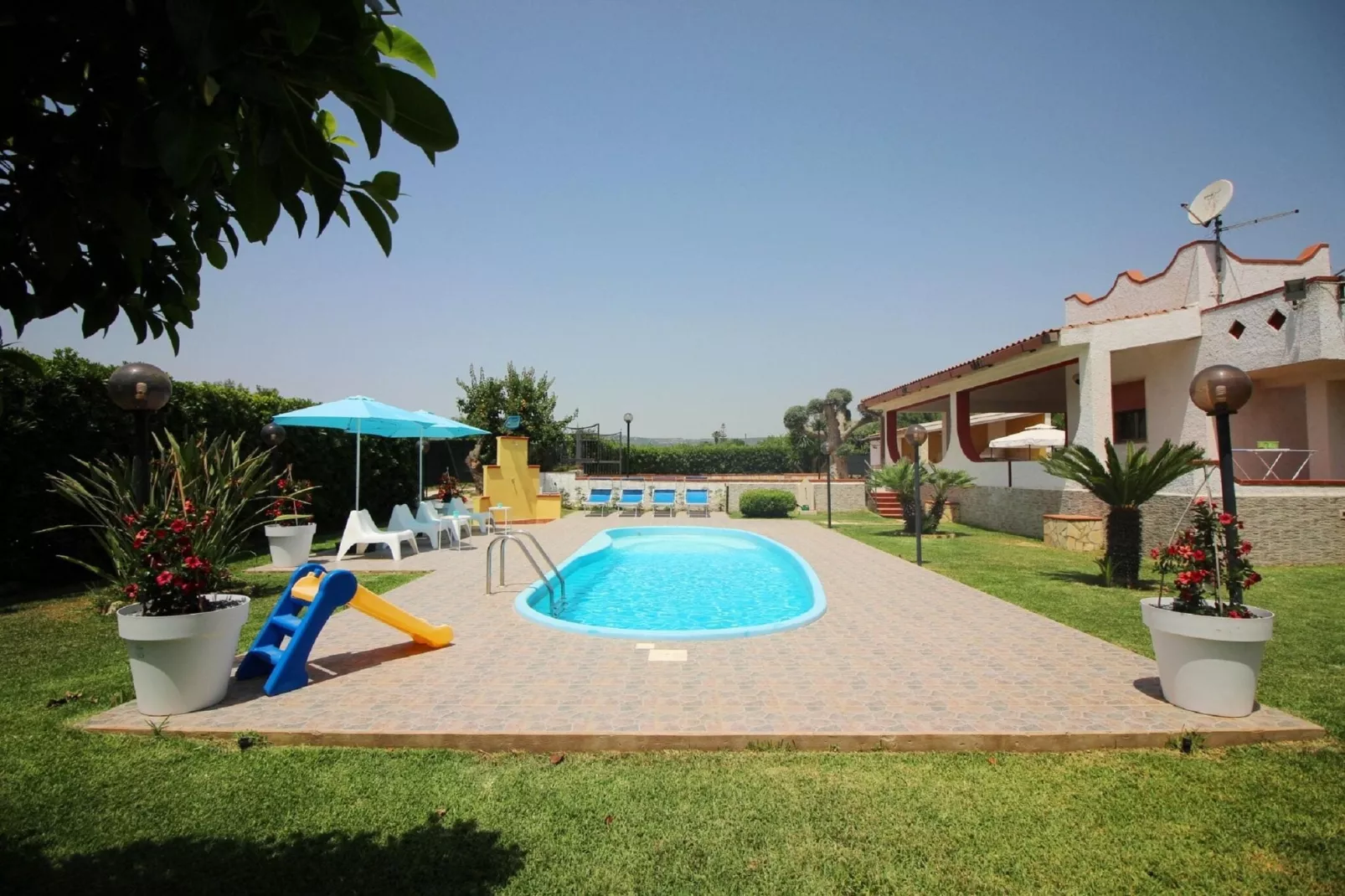 Villa Floridia Siracusa-Schwimmbad