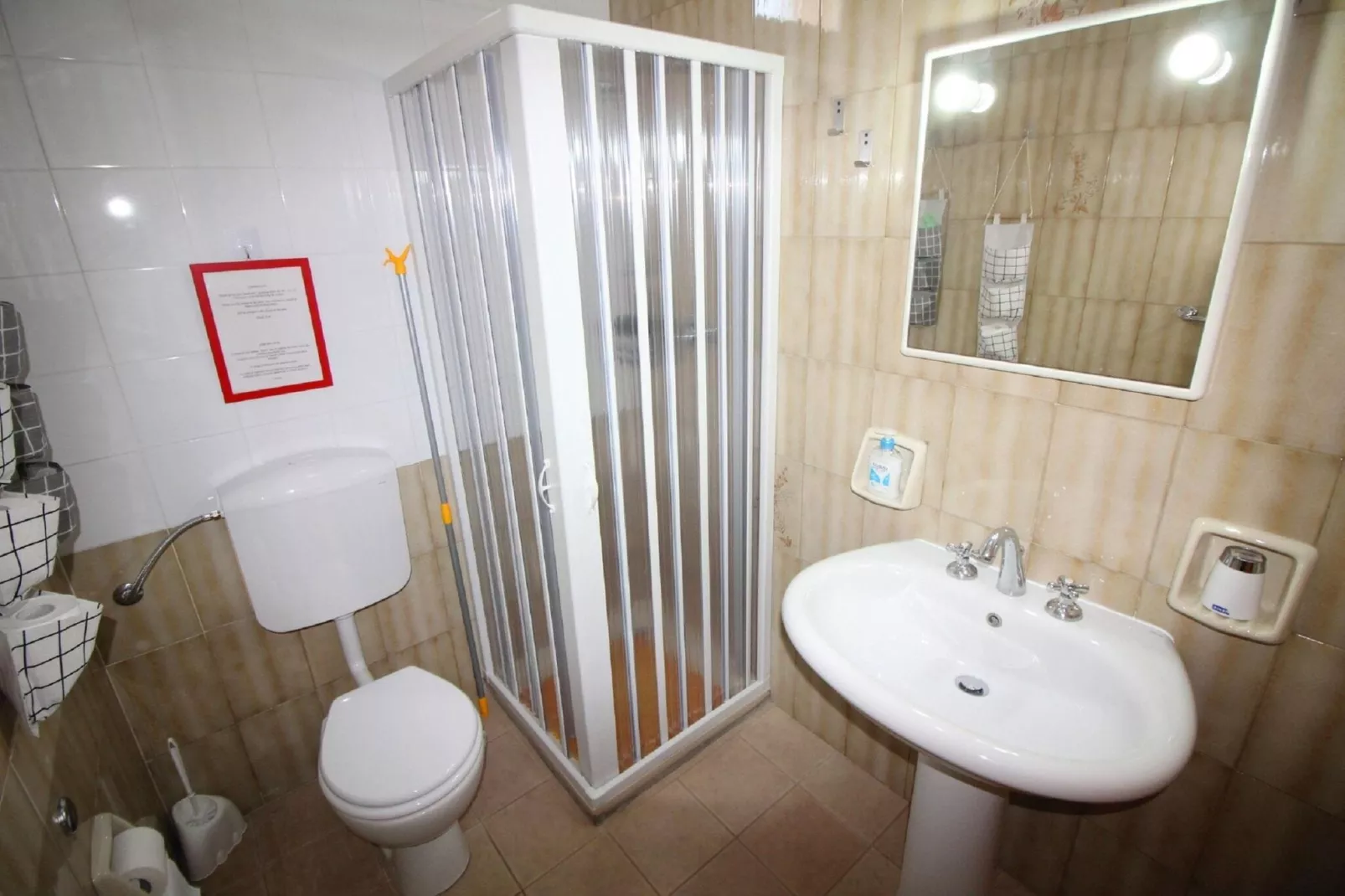 Villa Floridia Siracusa-Badezimmer
