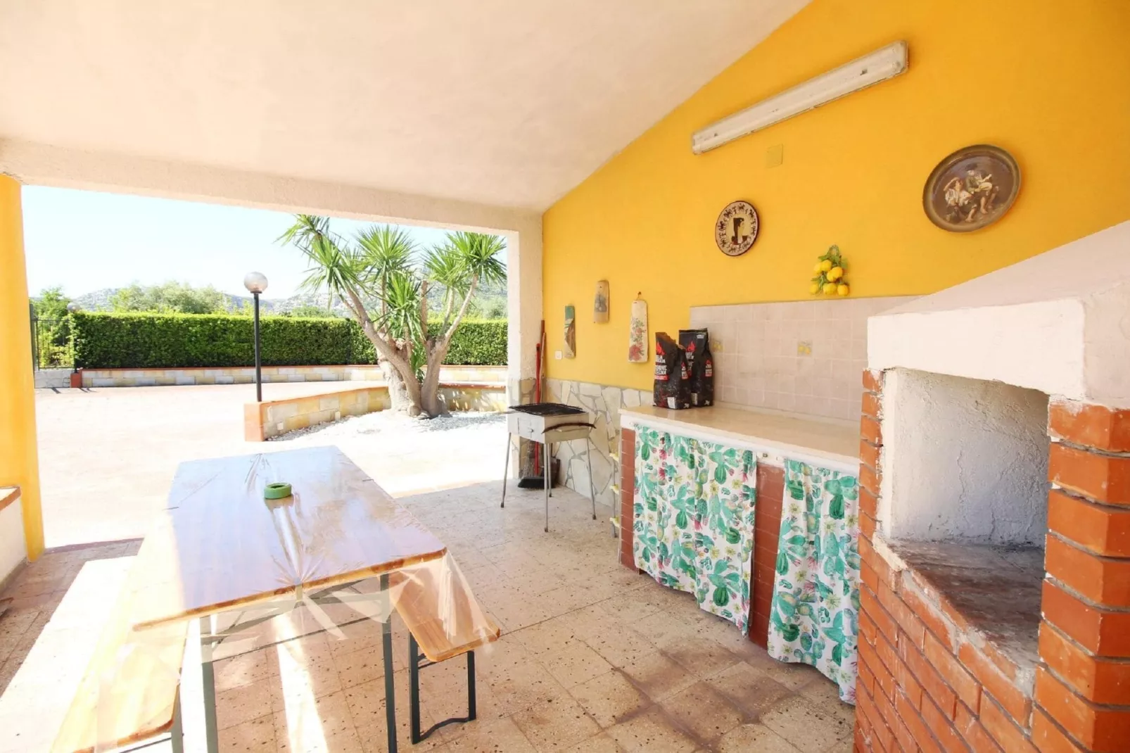 Villa Floridia Siracusa-Terrassenbalkon