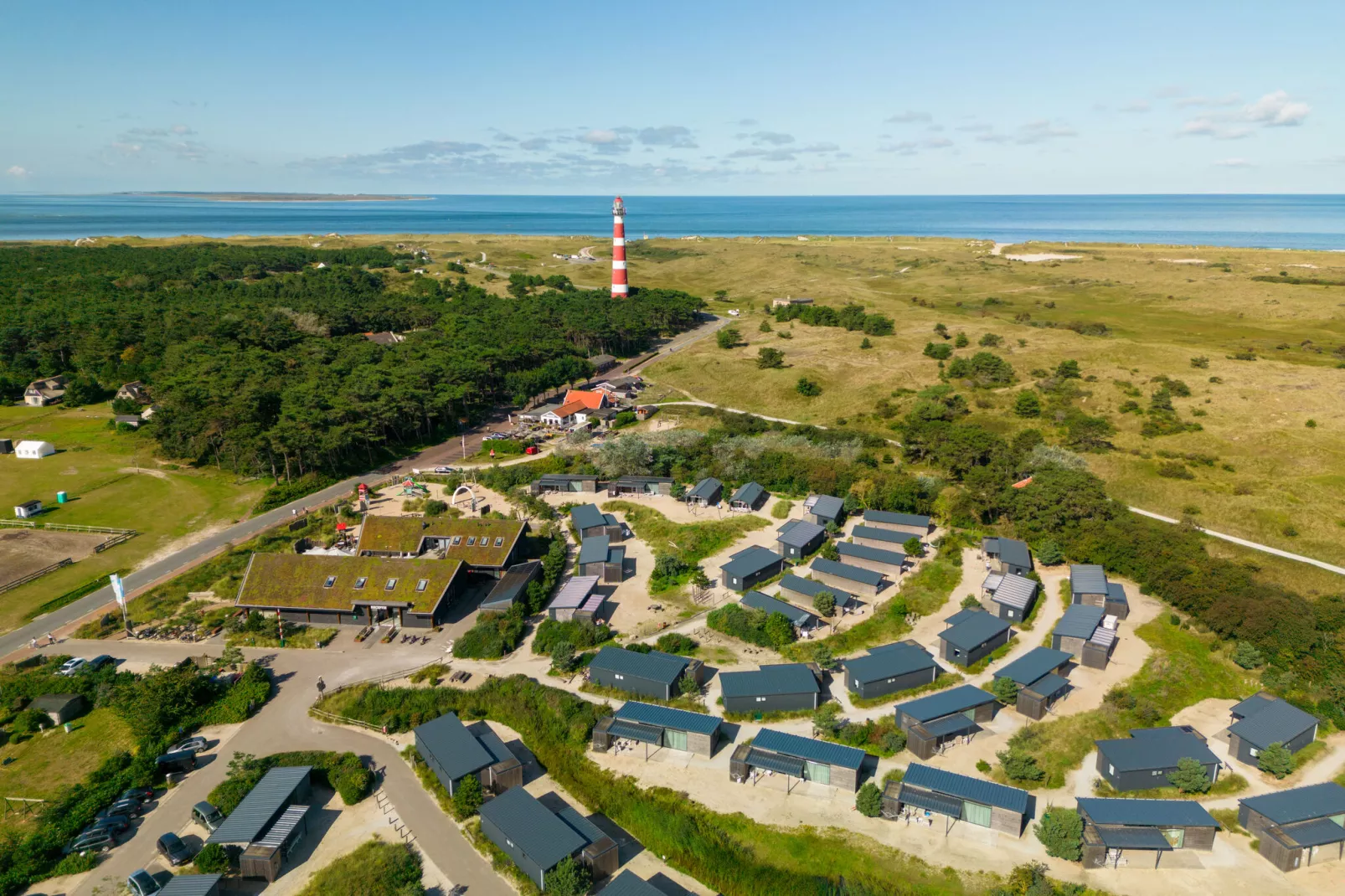 Sea Lodges Ameland 4-Exterior summer