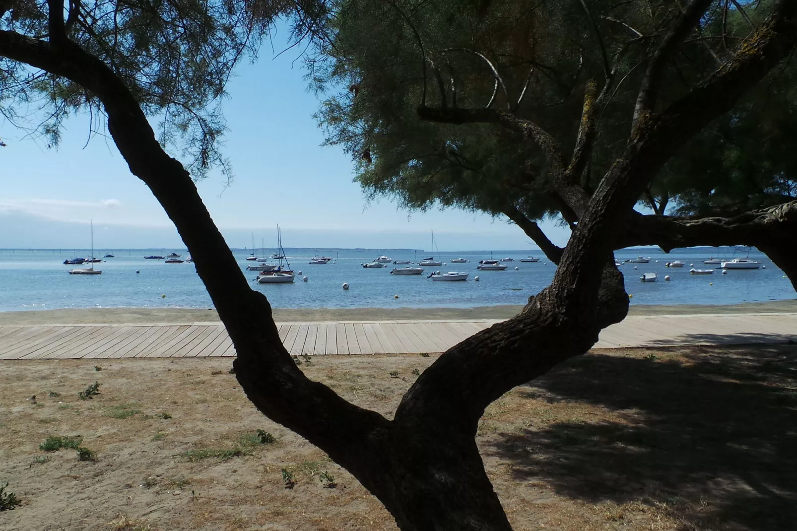 Le Pigeonnier-Areas within 20km in summer