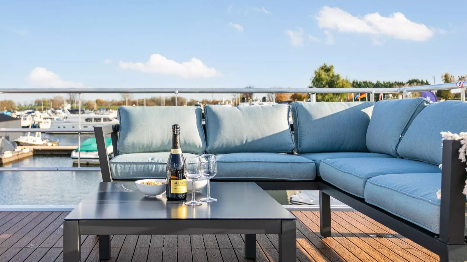 Lymaris-Terrace balcony