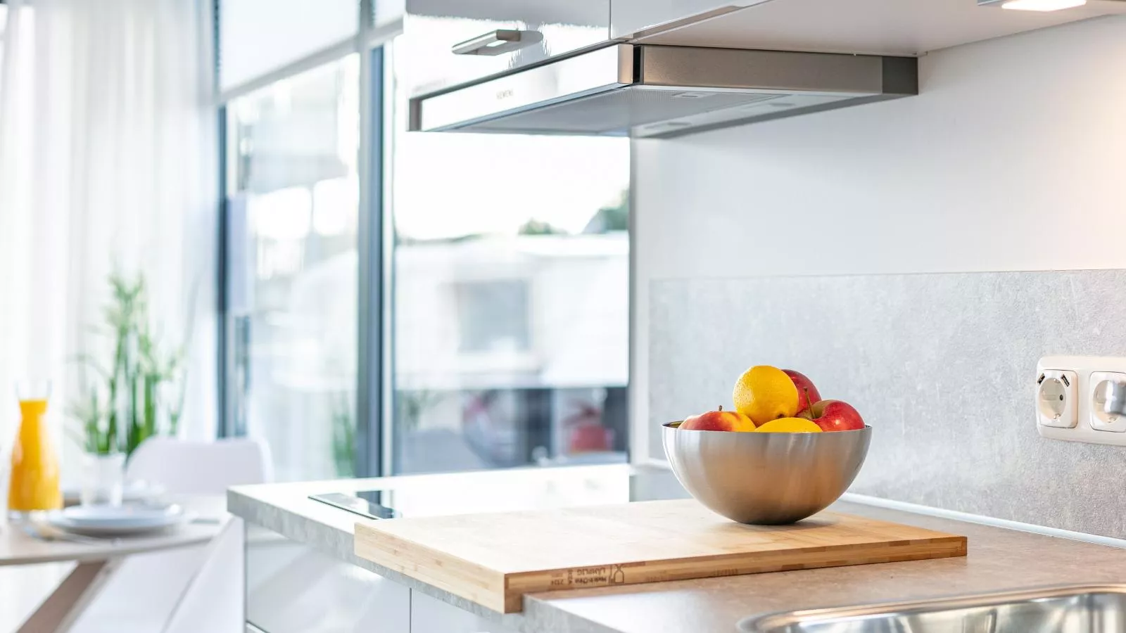 Lymaris-Kitchen