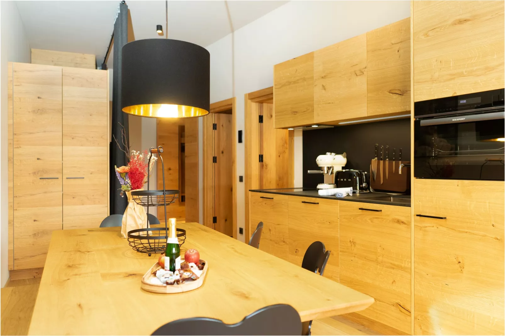 Heimat 1495 Arlberg-Dining room