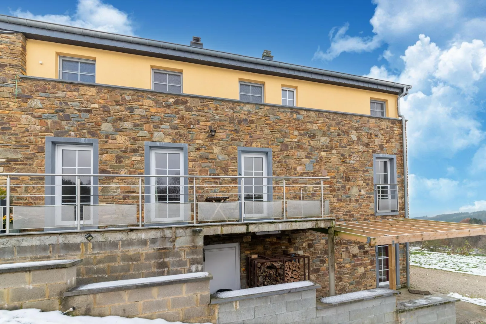 Magnifique habitation pour 15 personnes-Extérieur hiver
