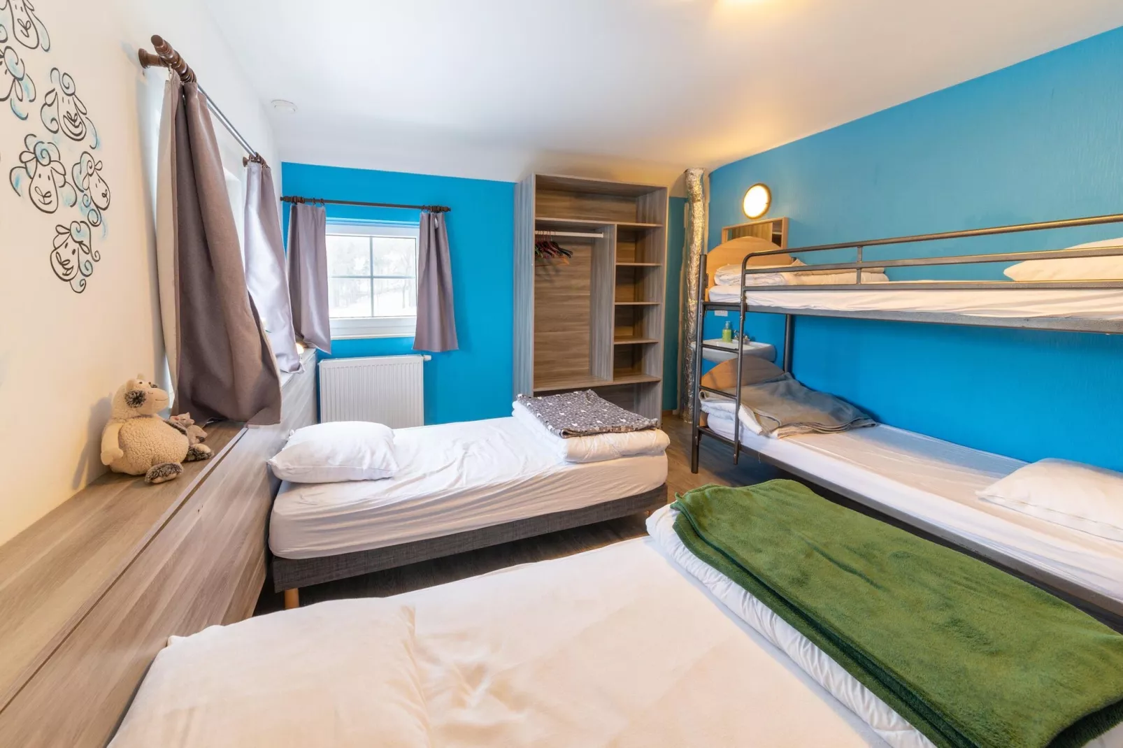 Magnifique habitation pour 15 personnes-Chambre