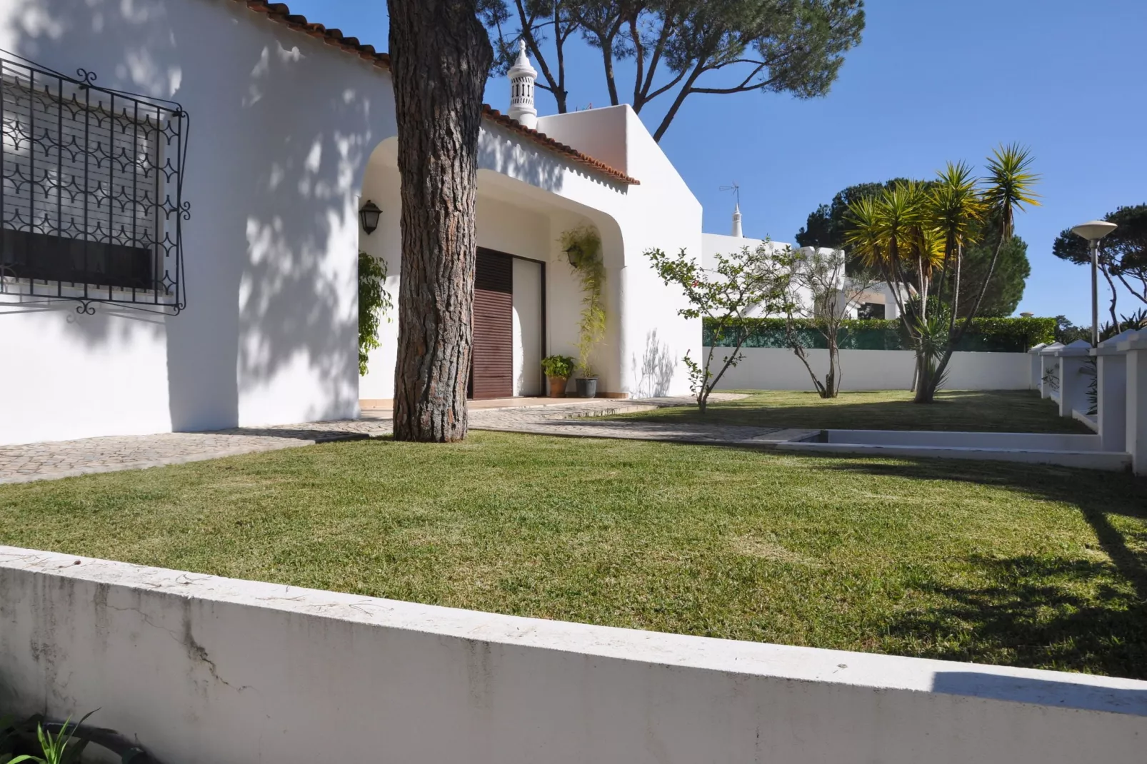 Villa Oceânico-Gärten Sommer