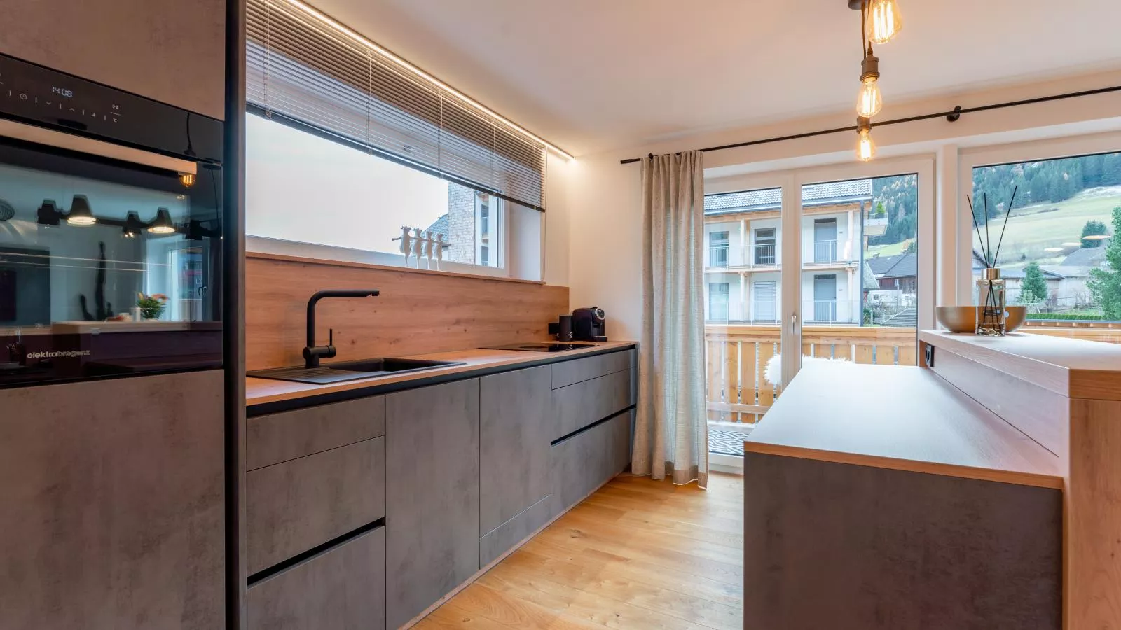 Kaminzimmer Suite-Kitchen
