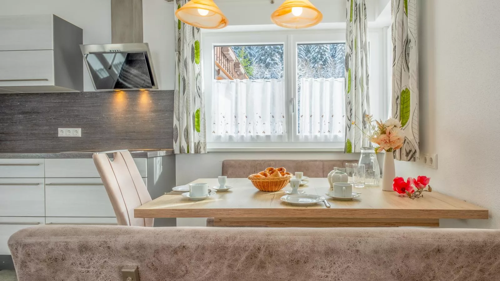 Blick auf den Rettenstein Top 1-Dining room