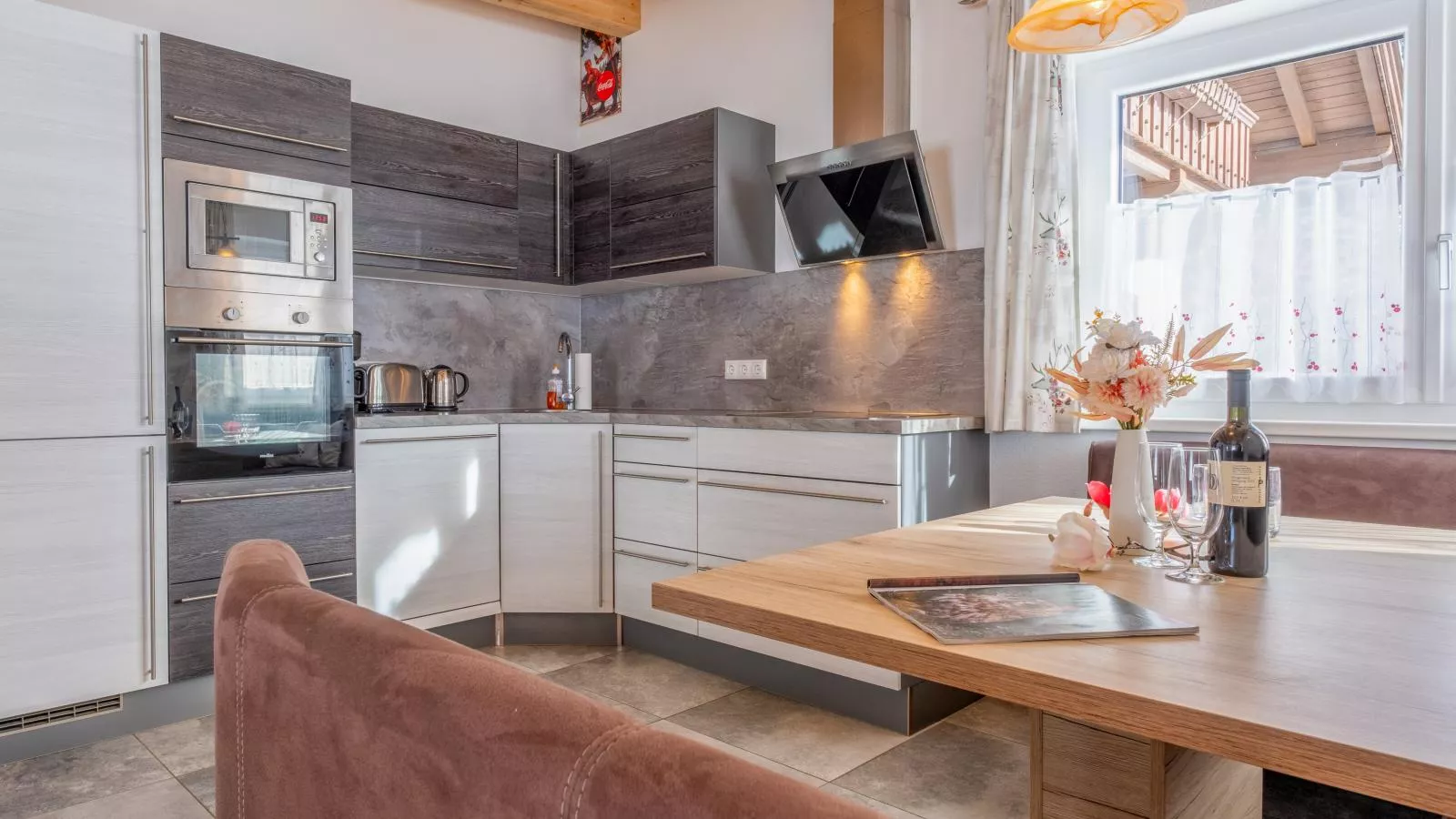 Blick auf den Rettenstein Top 2-Kitchen