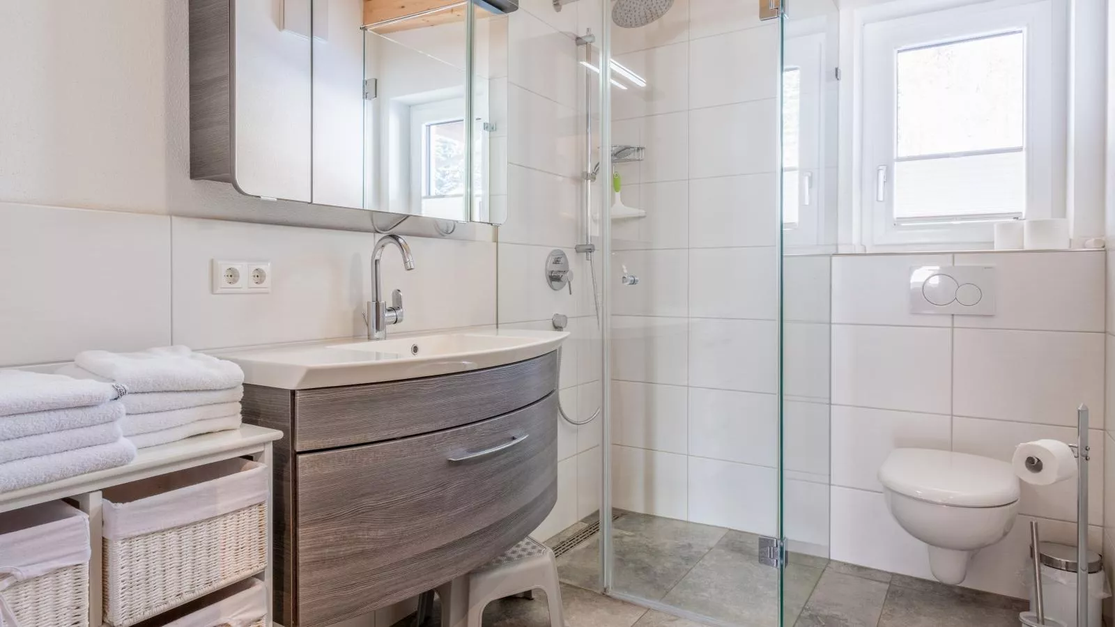 Blick auf den Rettenstein Top 1 und 2-Bathroom