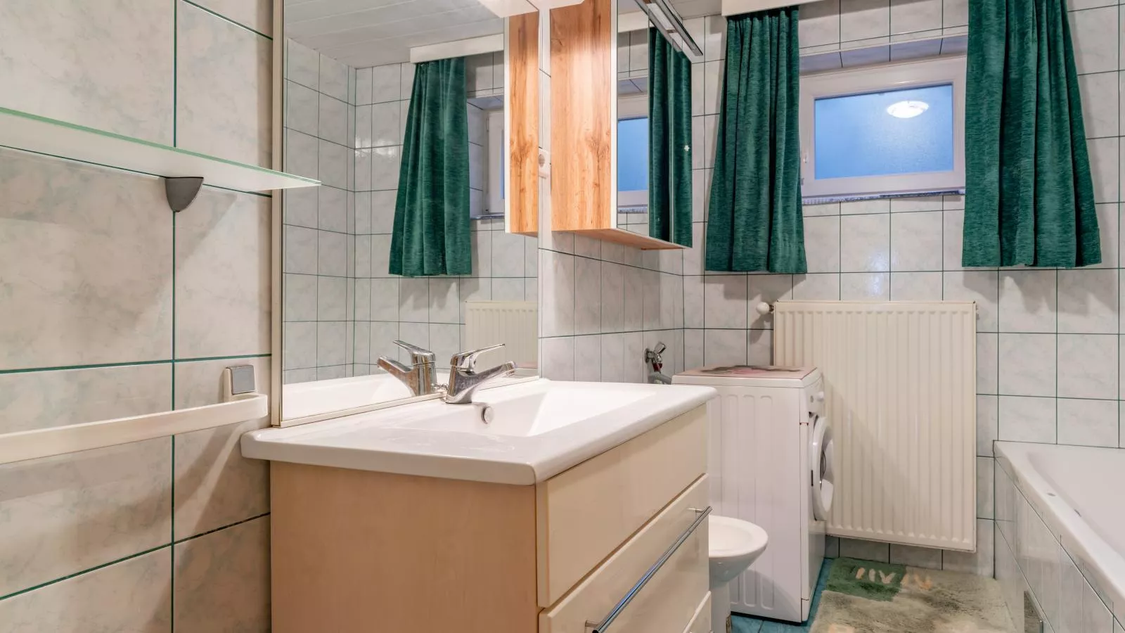Schmitzer-Bathroom